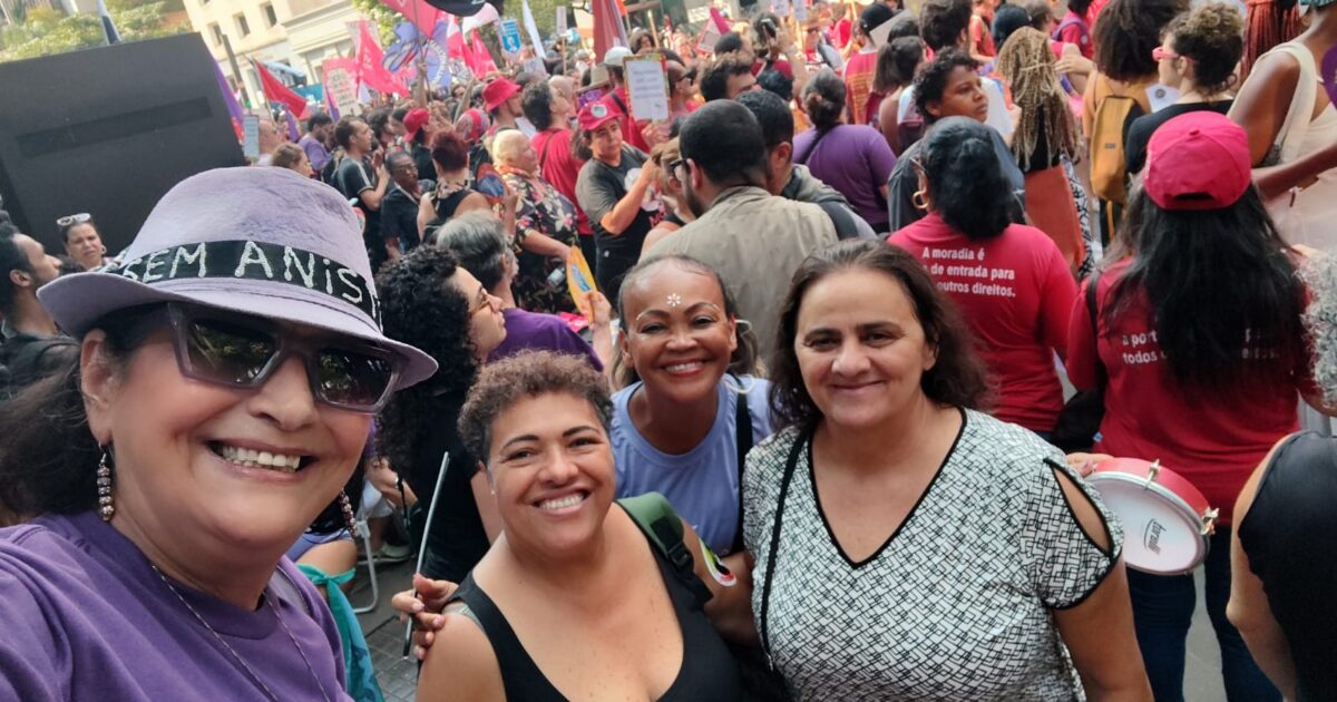 APEOESP Subsede Sul Santo Amaro em marcha no Dia Internacional de Luta da Mulher Trabalhadora- 8M