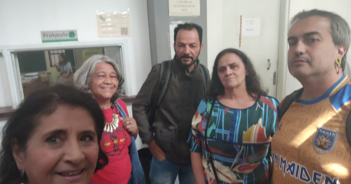 APEOESP SUBSEDE SUL SANTO AMARO protocola nossa pauta de reivindicações nas diretorias de ensino. Sul 1, Sul 2, Sul 3.