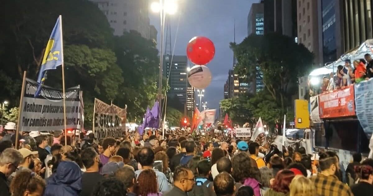 Assembleia de professores e professoras do magistério público paulista dia 11/04/26 no MASP