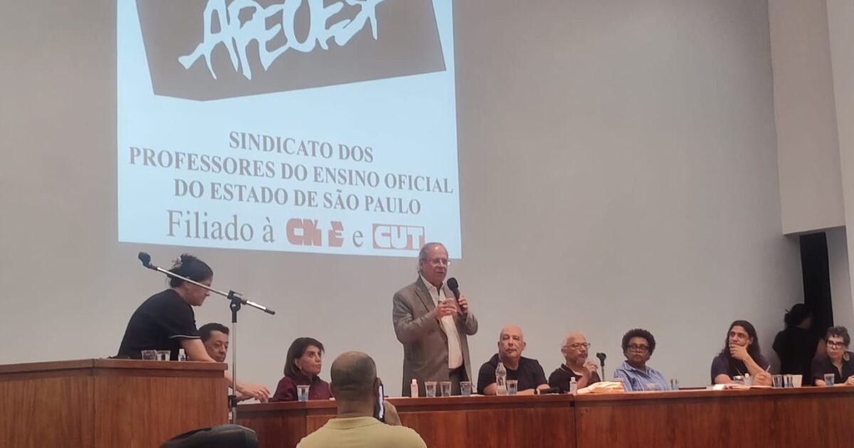 CRE Conselho Estadual de Representantes da APEOESP