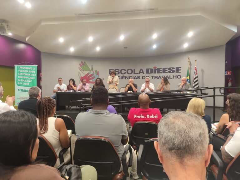 Condições de Saúde do professor e da professora do Estado de São Paulo